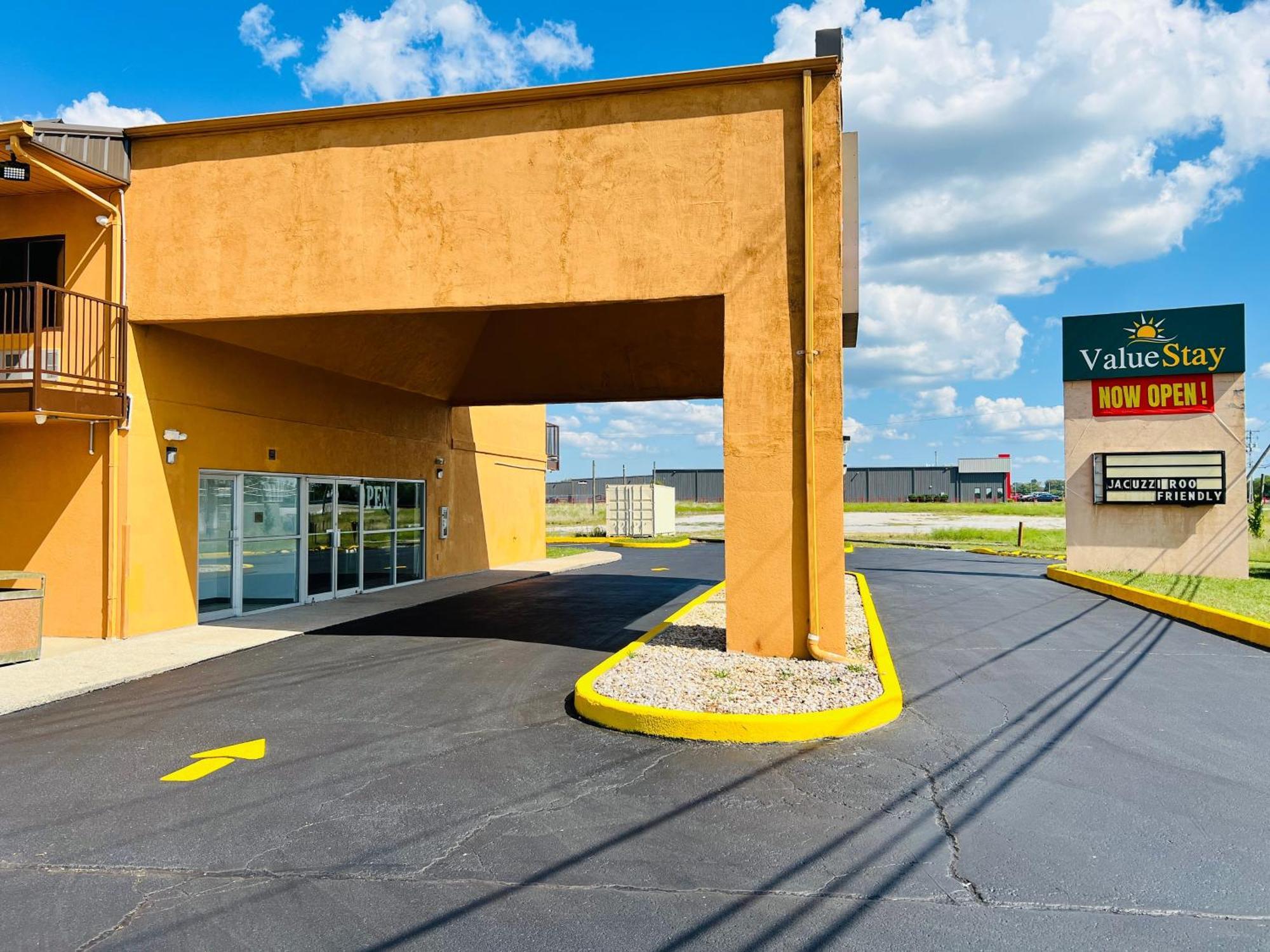 Value Stays By Oyo I-64 Winchester Exterior foto